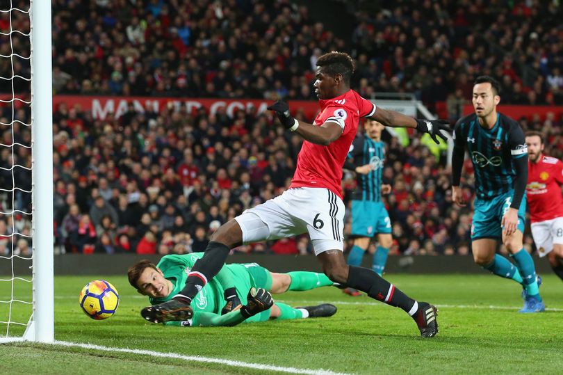 Kết quả bóng đá: Pogba "thổi bay" 1 bàn thắng khiến MU rơi 2 điểm tụt xuống thứ 3