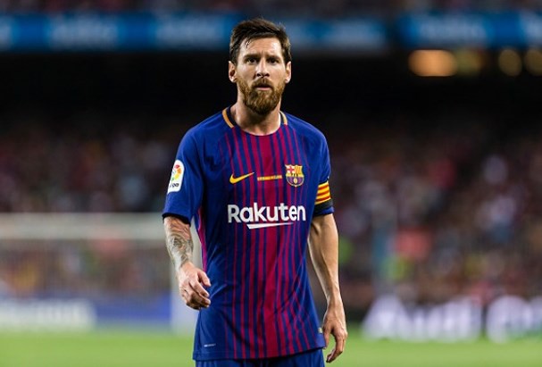 Trái với Ronaldo, Messi đang gặp khủng hoảng khi tịt ngòi ở 5 trận gần nhất Hình ảnh: Trái với Ronaldo, Messi đang gặp khủng hoảng khi tịt ngòi ở 5 trận gần nhất