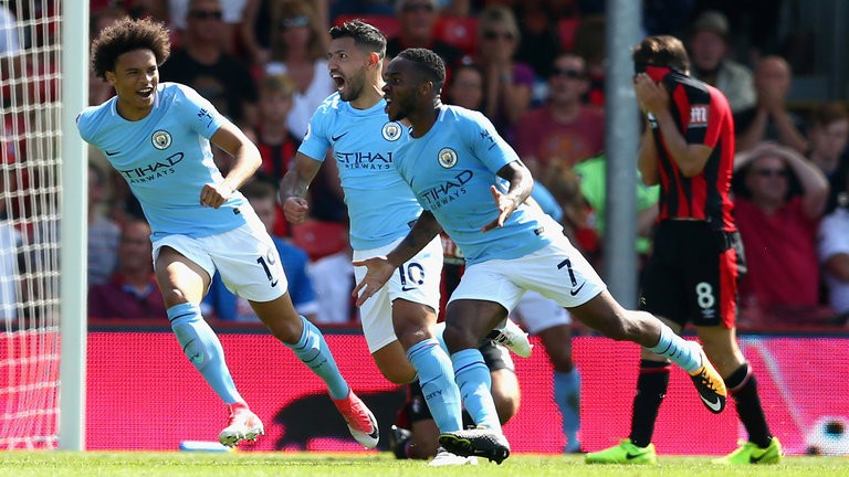 H&igrave;nh ảnh: Sterling cũng l&agrave; chủ nh&acirc;n b&agrave;n thắng muộn nhất m&ugrave;a n&agrave;y