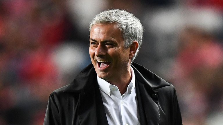 Chuyển nhượng ngày 23/1: Sau Sanchez, MU chuẩn bị đón 3 tân binh?