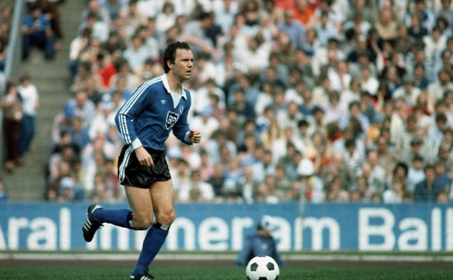 Hoàng đế bóng đá Beckenbauer là người đầu tiên đặt nền móng cho vị trí libero hiện đại Sự tiến hóa của các trung vệ hiện đại (phần 1)