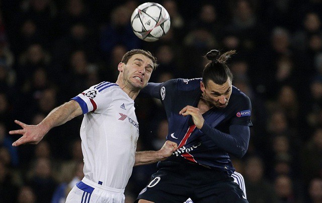 Chelsea và giải pháp để Ivanovic đá trung vệ?