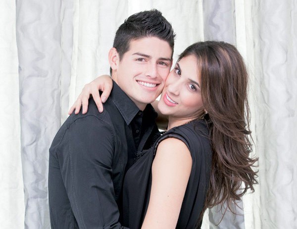 Bà xã một lòng tin tưởng James Rodriguez
