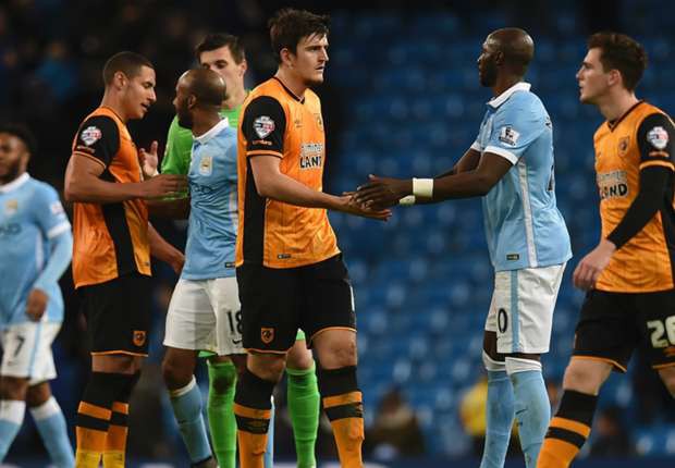 HLV Steve Bruce (Hull City): “Man City quá tàn nhẫn với chúng tôi”