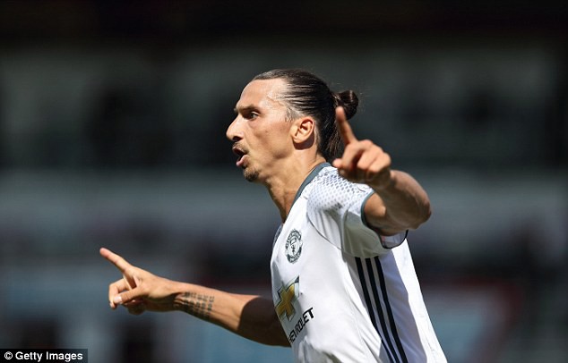 Ibrahimovic sẽ gắn bó 2 năm với Man Utd