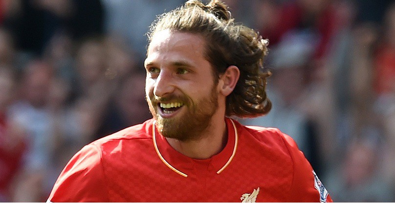 Joe Allen ký hợp đồng 5 năm với Stoke; Inter xác nhận không bán Icardi