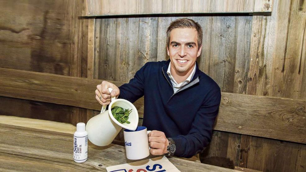 Lahm rủ Pep đi hội chợ ISPO