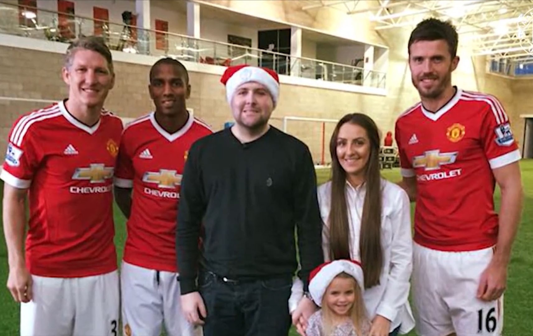 Michael Carrick biến ước mơ của CĐV bị ung thư thành sự thật
