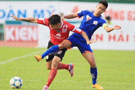 Video diễn biến chính trận đấu giữa Than Quảng Ninh và Long An