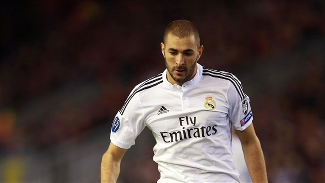 Real Madrid đón tin buồn giữa giông bão