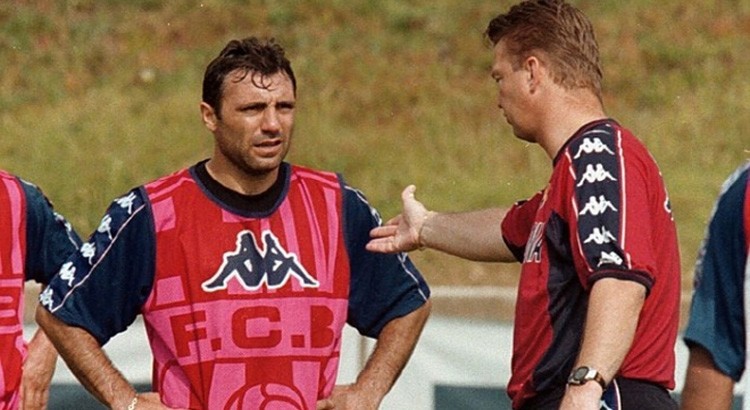 Stoichkov chế giễu thất bại của Van Gaal
