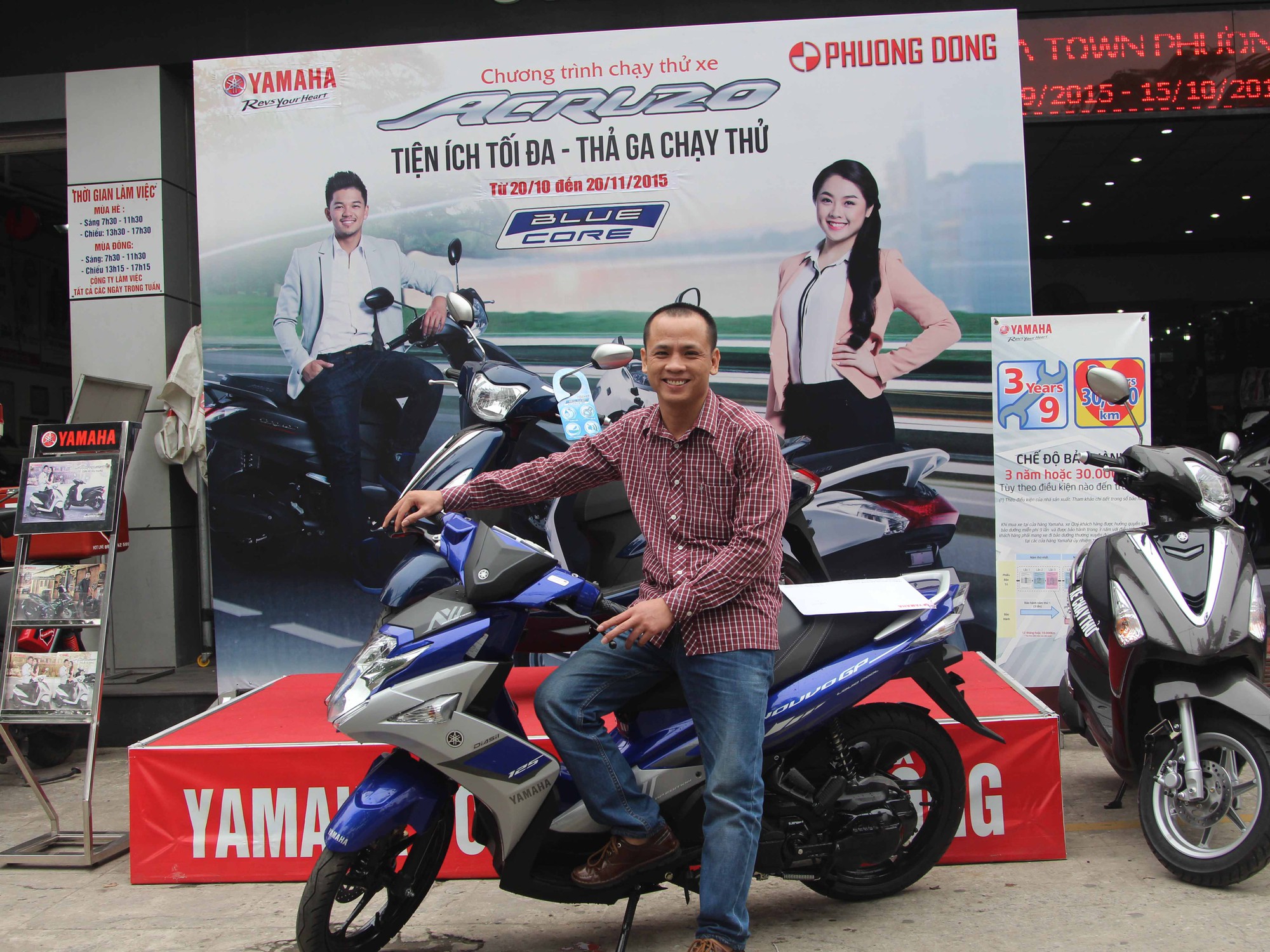 Trao thưởng “Đố vui Giải bóng đá ngoại hạng Anh 2014/2015 – Rinh quà Yamaha”