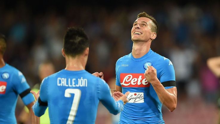 Video: Napoli thắng lớn Bologna trên sân San Paolo