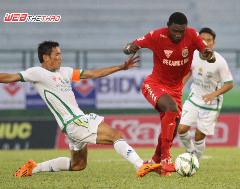 Suleiman thời c&ograve;n thi đấu cho B.B&igrave;nh Dương. Ảnh: Dương Thu