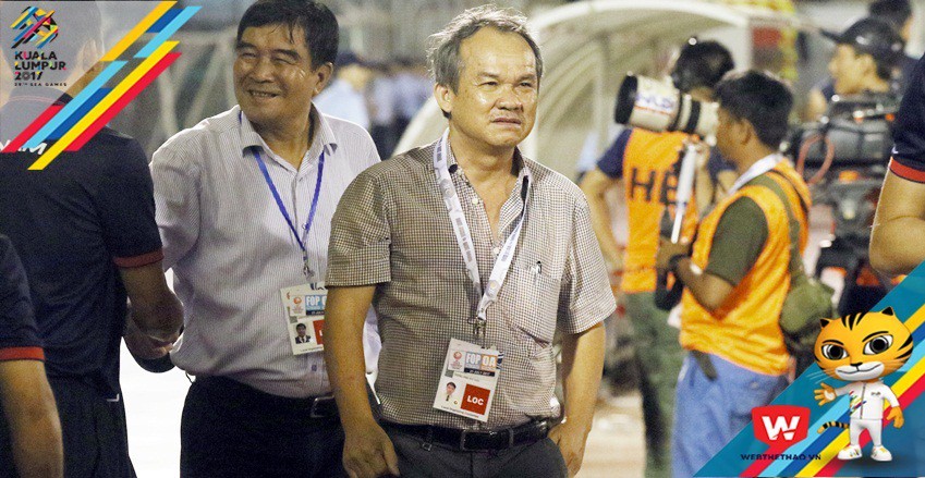 Bầu Đức mời gia đình 7 cầu thủ HAGL sang Malaysia cổ vũ SEA Games