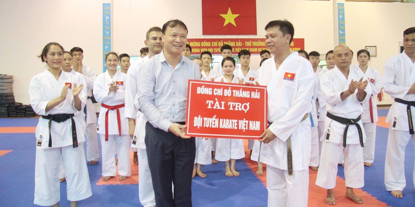 Đội tuyển Karatedo nhận hơn 100 triệu trước thềm SEA Games 29