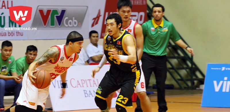 Ghi 15 điểm trong hiệp cuối, Việt Arnold giúp Saigon Heat hạ Cantho Catfish