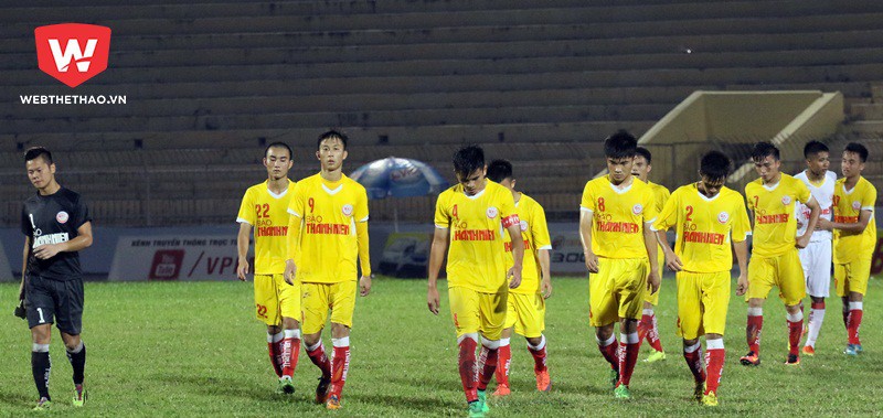Hà Nội giành vé sớm, SLNA đấu “chung kết” với PVF