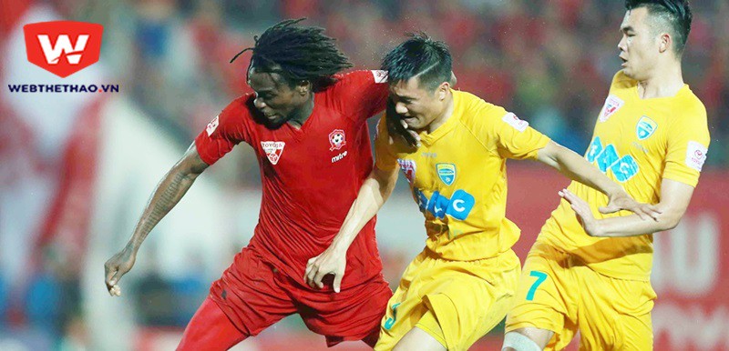 Cuộc đua vô địch V.League 2016: Một cú sảy chân, tan mộng lên ngôi