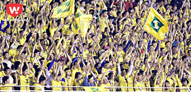 Hội CĐV SLNA phía Nam: Vẻ đẹp hiếm hoi giữa một V.League chạm đáy niềm tin