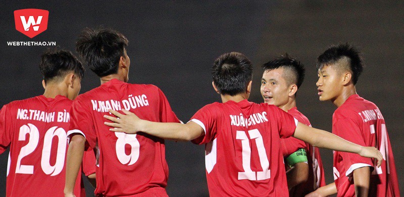 VCK U.19 QG 2017: Long An thua 8 bàn trước “hậu duệ” Thể Công