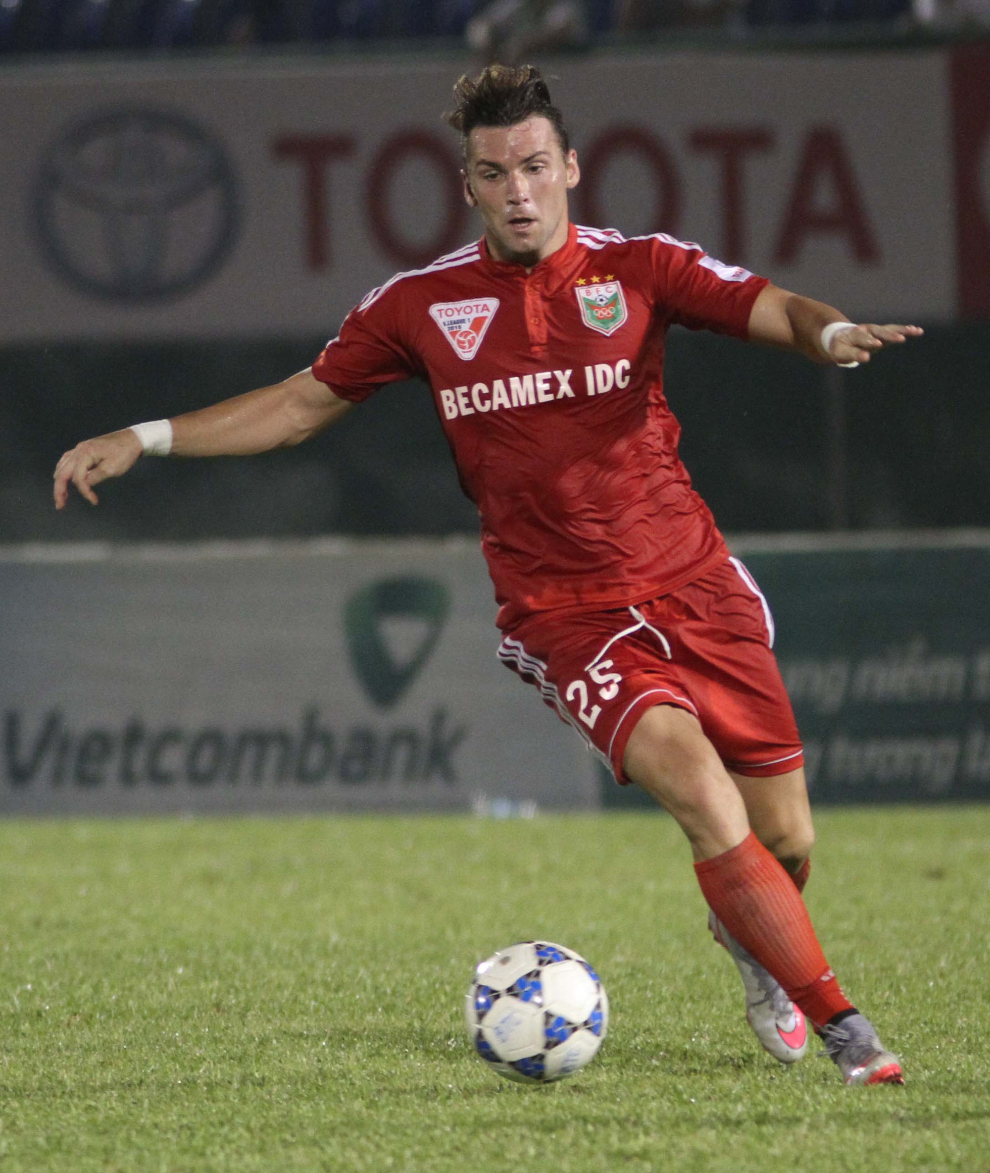 Đồng Tháp muốn có “hot boy” của V.League