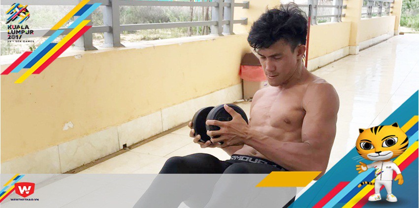 Nguyễn Trần Duy Nhất ép cân thành công để dự SEA Games 29
