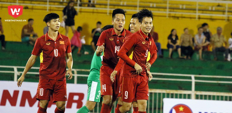 Văn Toàn và Xuân Trường nói gì về U22 Hàn Quốc?