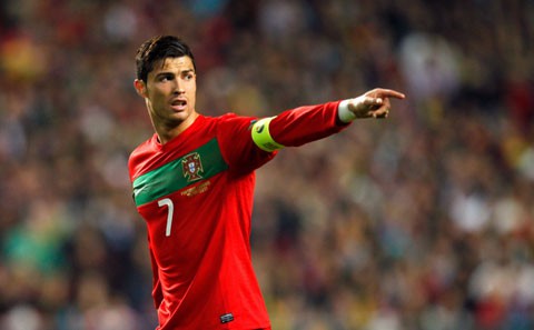 V.League với EURO 2016: Ba Lan tiễn Bồ Đào Nha