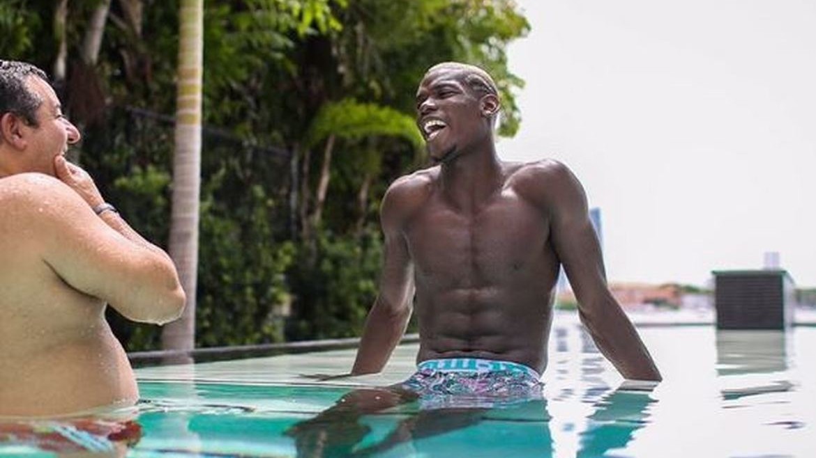 TẾT TA 2017 - Paul Pogba: &ldquo;G&agrave; v&agrave;ng&rdquo; đẻ trứng kim cương OKKK