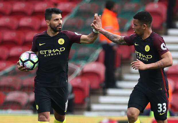 Vừa cùng nhau tỏa sáng đúng 1 trận, Aguero và Jesus lại bị chia cắt “Lời nguyền Agu-esus” có báo hại Man City?