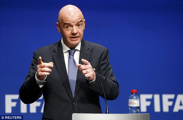CT FIFA, Infantino đặc biệt ủng hộ việc sử dụng VAR ở World Cup CT FIFA, Infantino đặc biệt ủng hộ việc sử dụng VAR ở World Cup