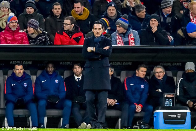 Emery được cho là không đủ đẳng cấp để dẫn dắt PSG Emery được cho là không đủ đẳng cấp để dẫn dắt PSG