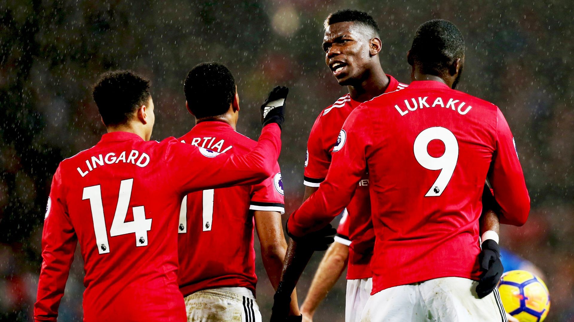 h&igrave;nh ảnh: Pogba đ&atilde; chơi tốt ở nửa đầu m&ugrave;a
