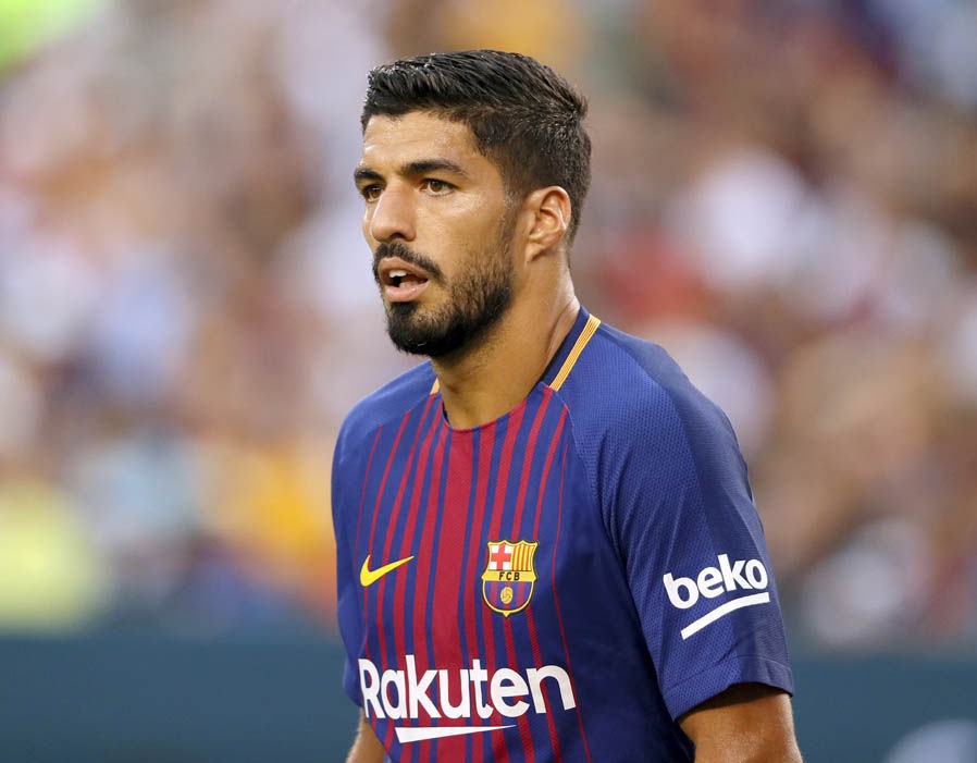 Suarez chơi kh&ocirc;ng tốt m&ugrave;a n&agrave;y do chấn thương dai dẳng