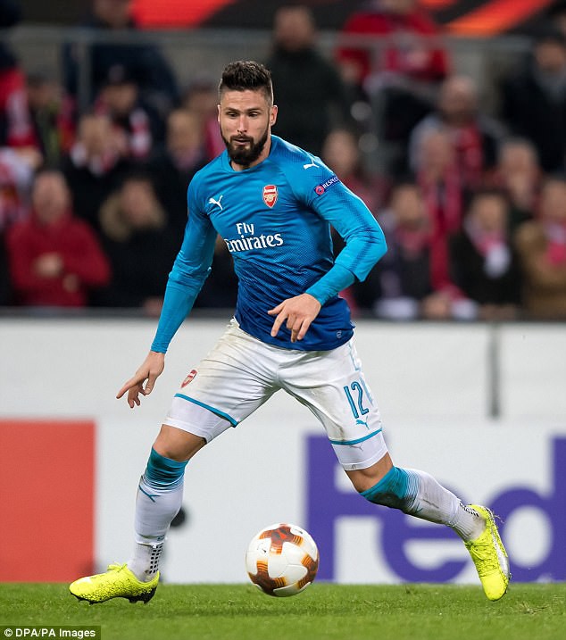 H&igrave;nh ảnh: Giroud đang được đ&agrave;m ph&aacute;n như một phần thỏa thuận gi&uacute;p đưa Aubameyang về Arsenal