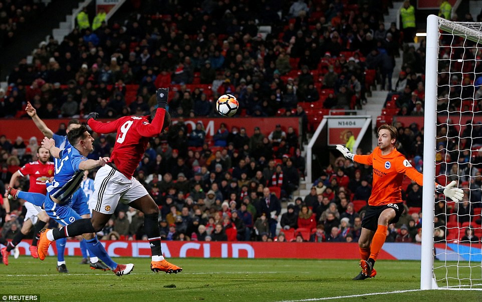 Lukaku tiếp tục duy trì hiệu suất hủy diệt trước khung thành đối phương với bàn mở tỷ số hình ảnh: Lukaku tiếp tục duy trì hiệu suất hủy diệt trước khung thành đối phương với bàn mở tỷ số