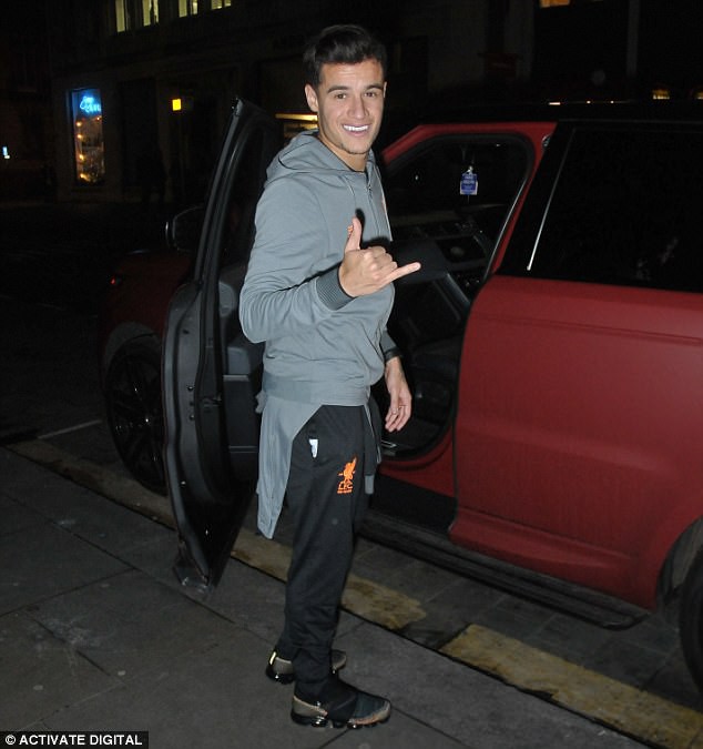 Coutinho không cam kết gắn bó tương lai lâu dài với Liverpool Coutinho không cam kết gắn bó tương lai lâu dài với Liverpool