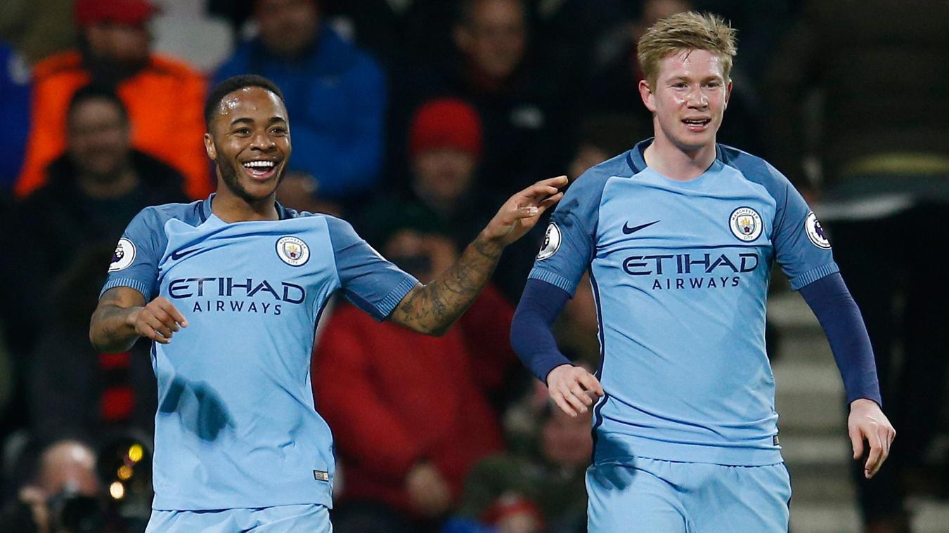H&igrave;nh ảnh: Sterling đang ''ăn đứt'' cả De Bruyne về số lần ghi b&agrave;n + kiến tạo m&ugrave;a n&agrave;y