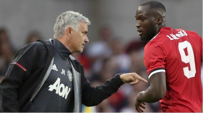 Vì sao Mourinho tuyên bố Lukaku là "cầu thủ không thể đụng đến"?