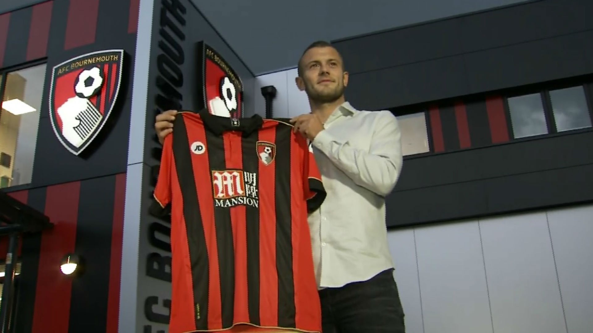Hạ màn TTCN Hè: Wilshere đến Bournemouth, David Luiz về Chelsea