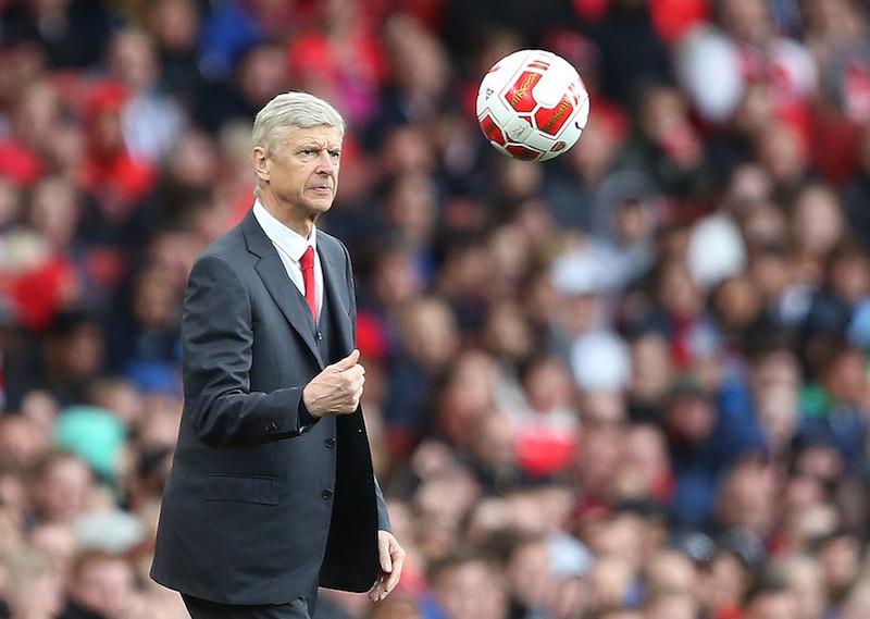 HLV Arsene Wenger đã tính tới việc rời Arsenal năm 2014