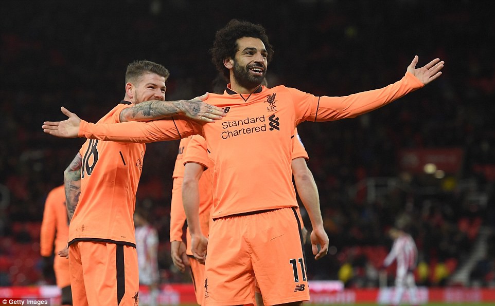 Kết quả bóng đá: Liverpool và Arsenal ghi 8 bàn để giành 6 điểm