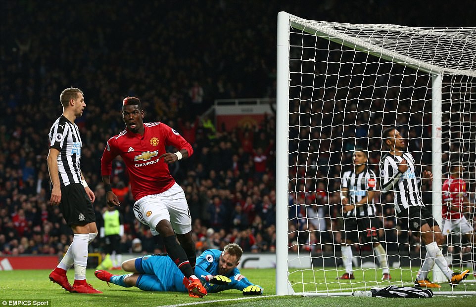 Kết quả bóng đá: Pobga tỏa sáng, Man Utd thắng 7 trận liên tiếp