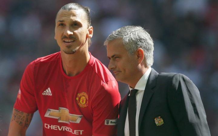 Man Utd gia hạn HĐ với Ibrahimovic, Neymar bị đề nghị... 2 năm tù