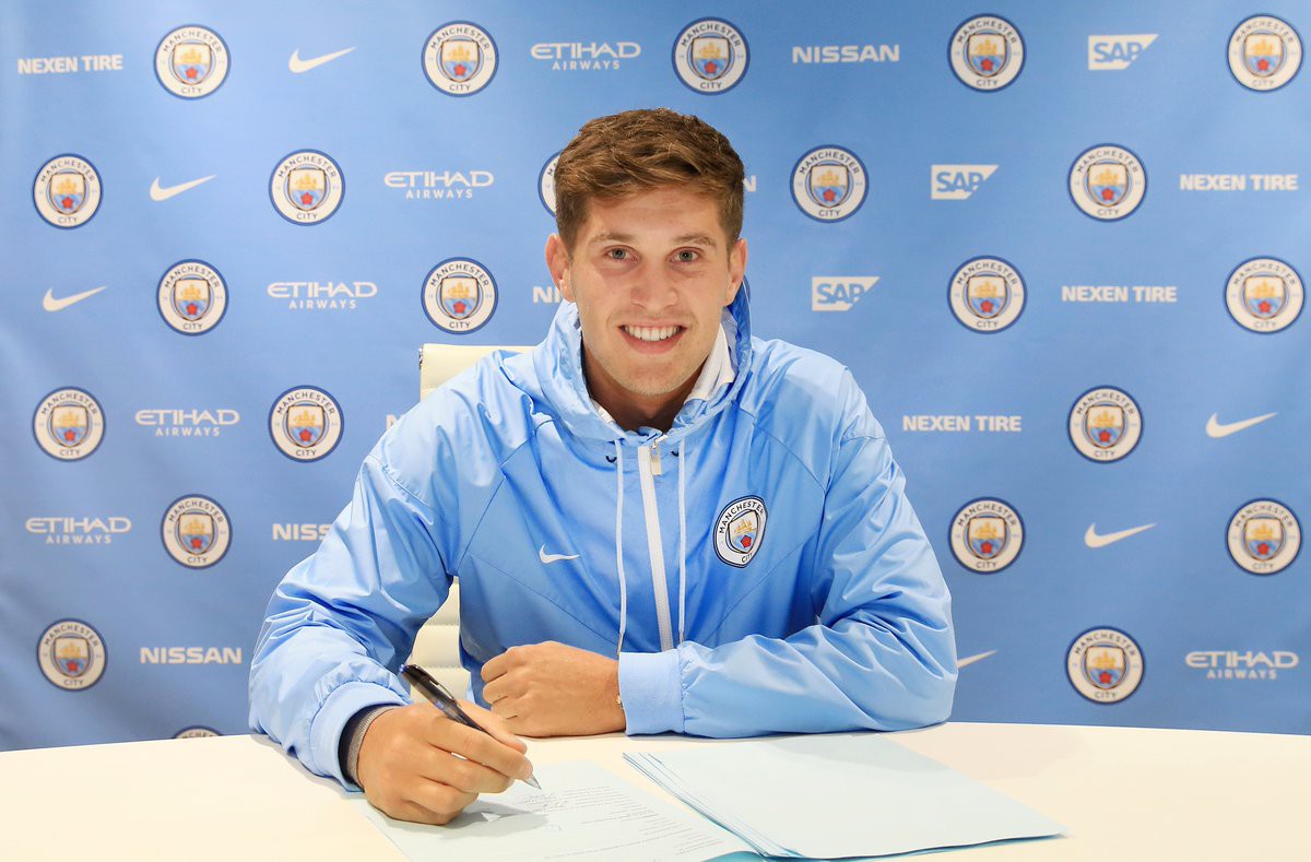 Premier League “đốt” tiền kỷ lục ở kỳ chuyển nhượng Hè
