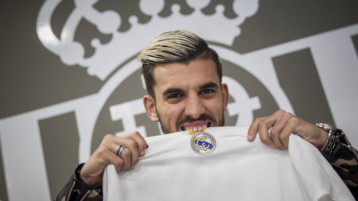 Real Madrid và Barcelona tranh cướp Quả bóng vàng Ceballos