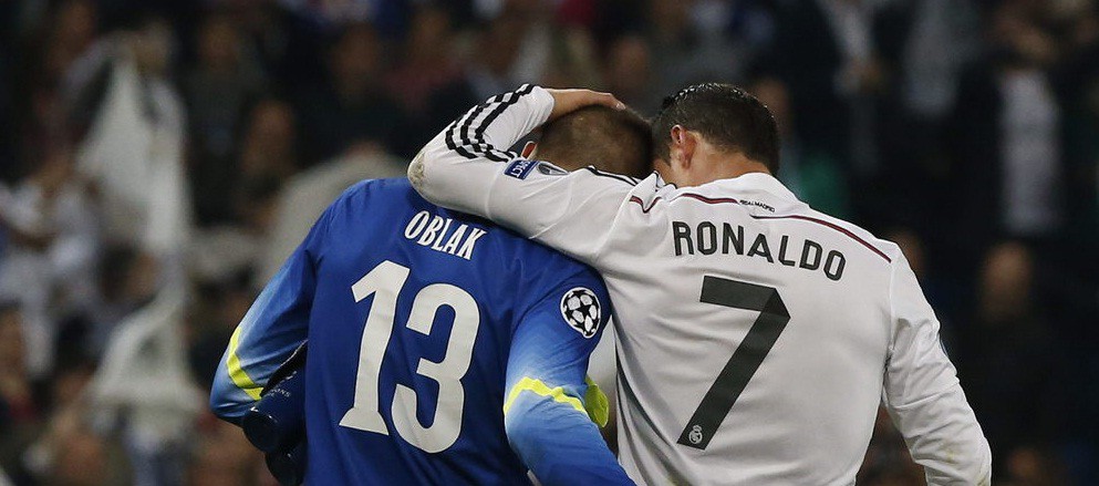 Người "át vía" Ronaldo ở derby Madrid