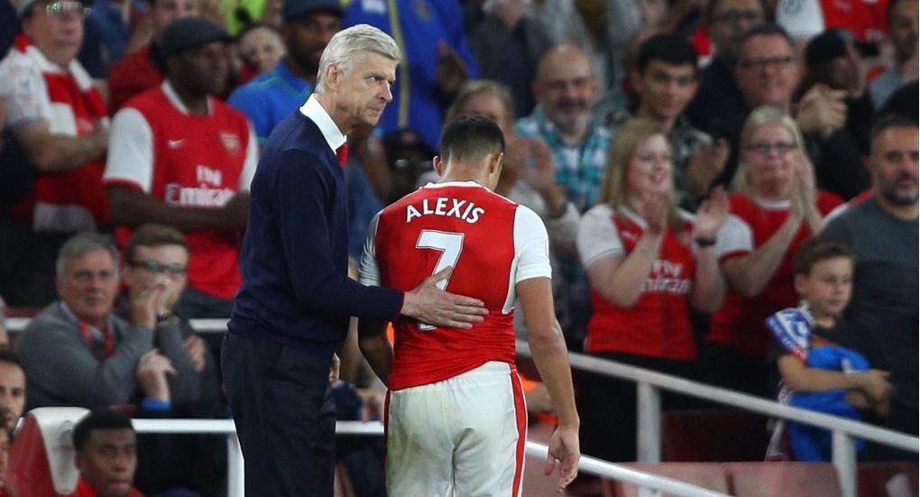 Sanchez rách 1 phân, Arsenal sợ 10 phần