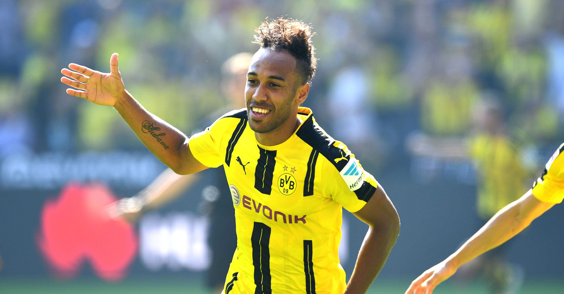 Thượng Hải SIPG lập kỷ lục chuyển nhượng với Aubameyang, Pepe bỏ Man Utd